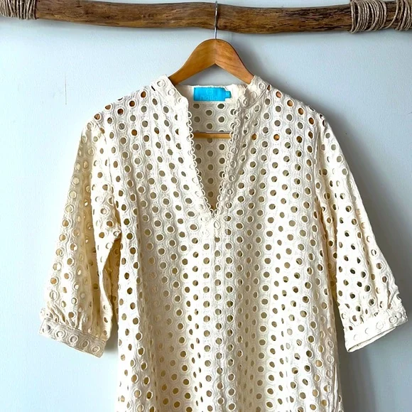 NAILA Dress - Picture 2 of 3